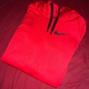 Nike Therma Pullover Hoodie